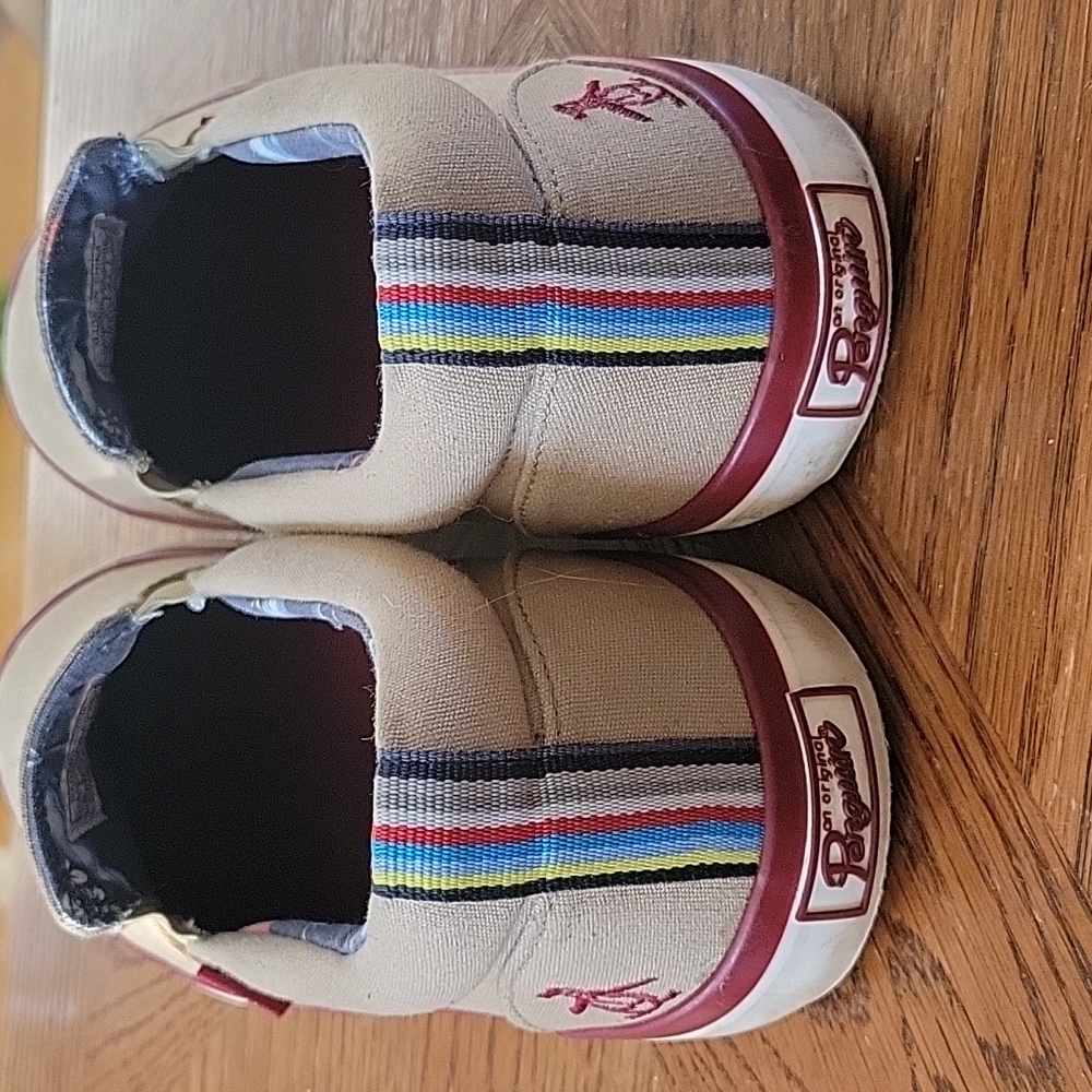NWOB Original Penguin Men's Size 8 (Women's size 10) Canvas Shoes